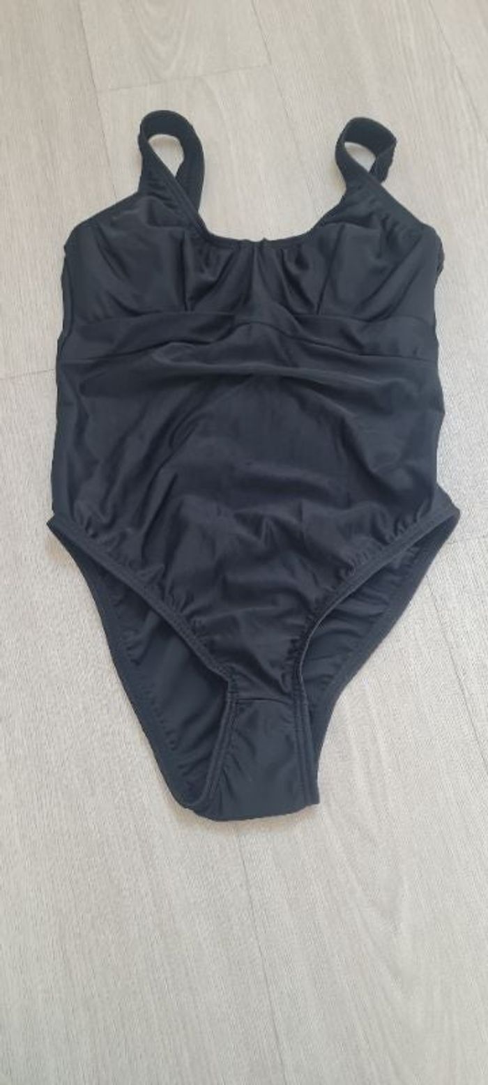 Maillot de bain grossesse