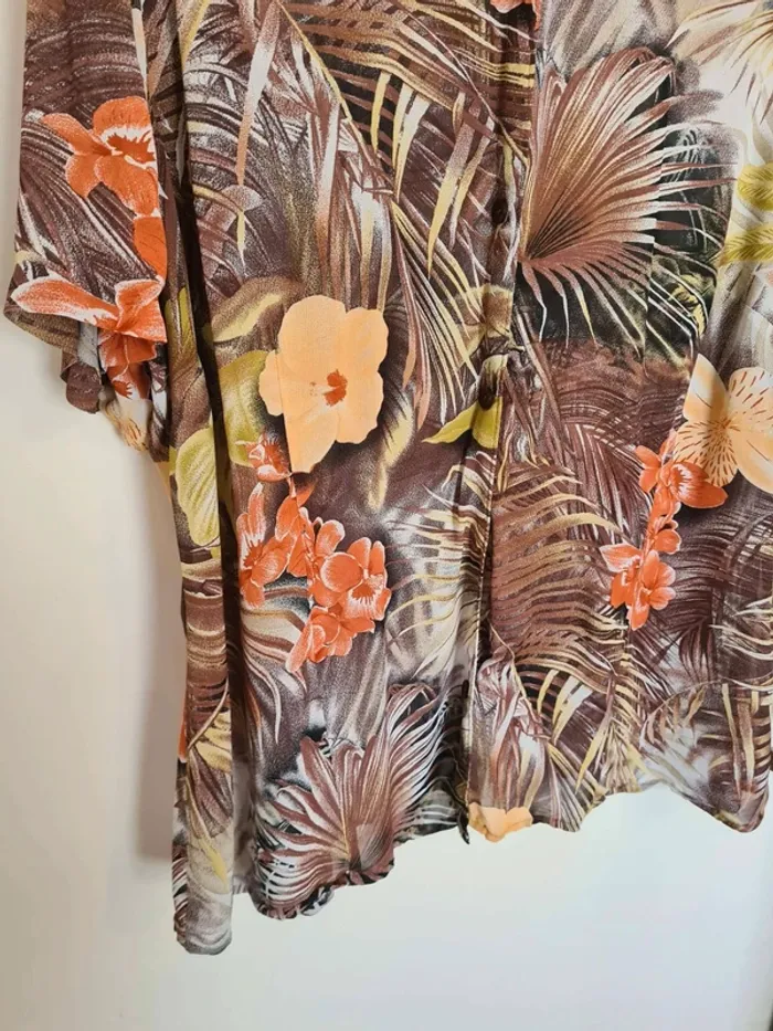 Chemise fleuri viscose taille 52 - photo numéro 3