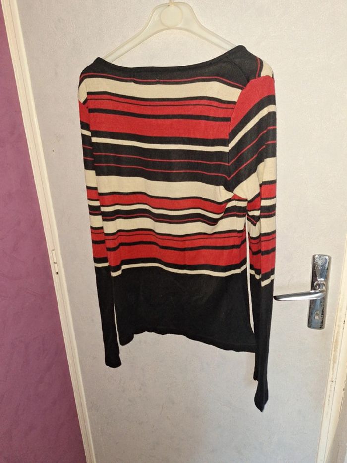 Pull kiabi rayé 38/40 - photo numéro 2