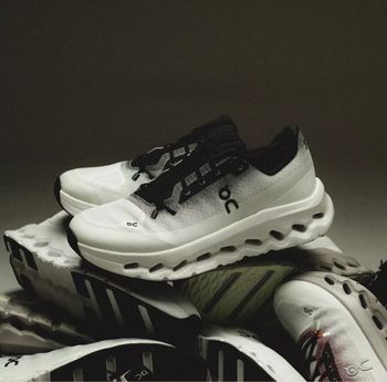 Basket running on neuf taille 43