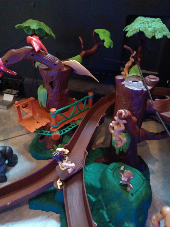 Disney Heroes héros tarzan Disney arbre tree maison house treehouse famosa figurine Playset figura - photo numéro 10
