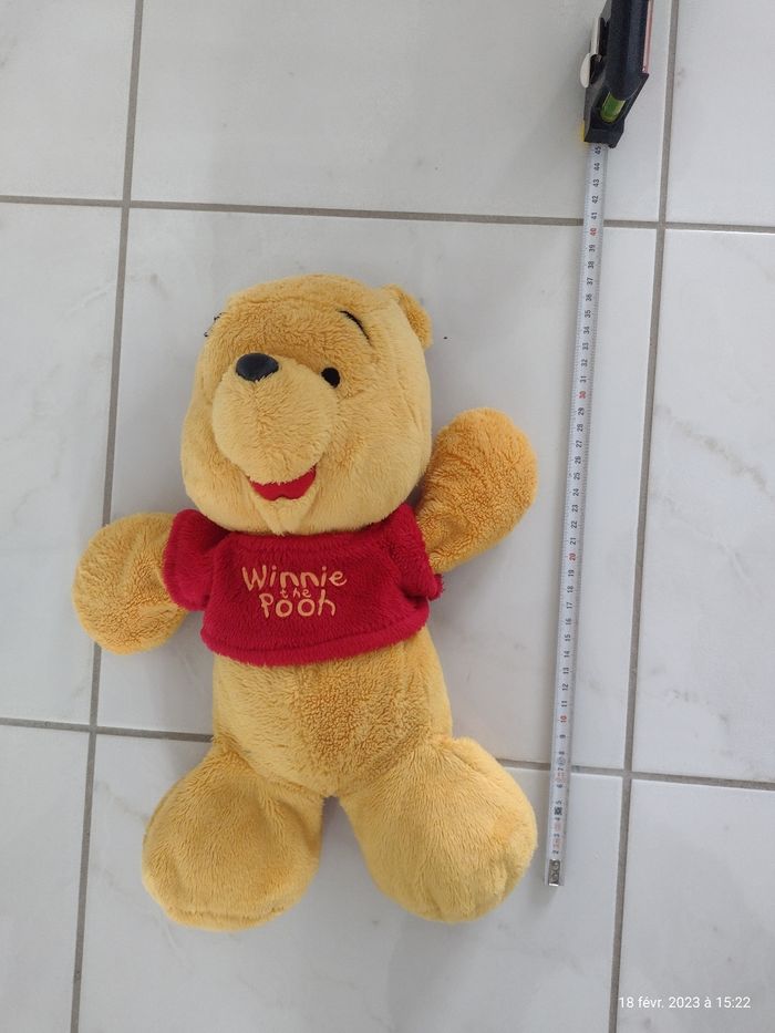 Peluche Winnie l'ourson - photo numéro 2