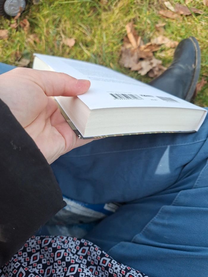 priere de laisser ses armes a la réception - photo numéro 4