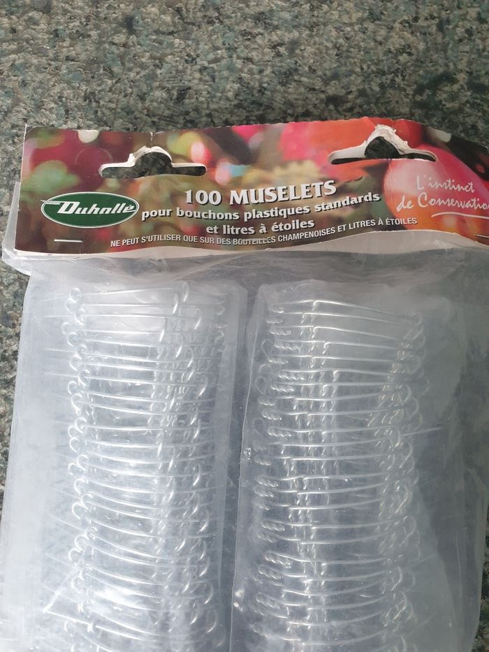 100 Muselets pour bouchon plastique - photo numéro 2