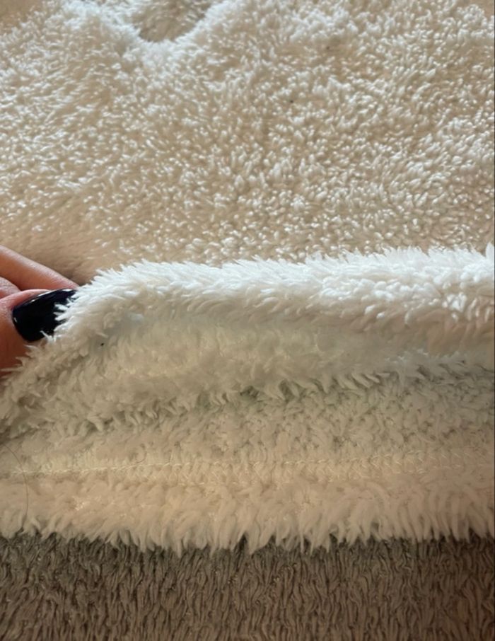 top court, blanc, sans manches, taille L 🤍 - photo numéro 2