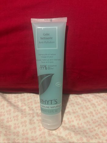 Gelée nettoyante anti-pollution