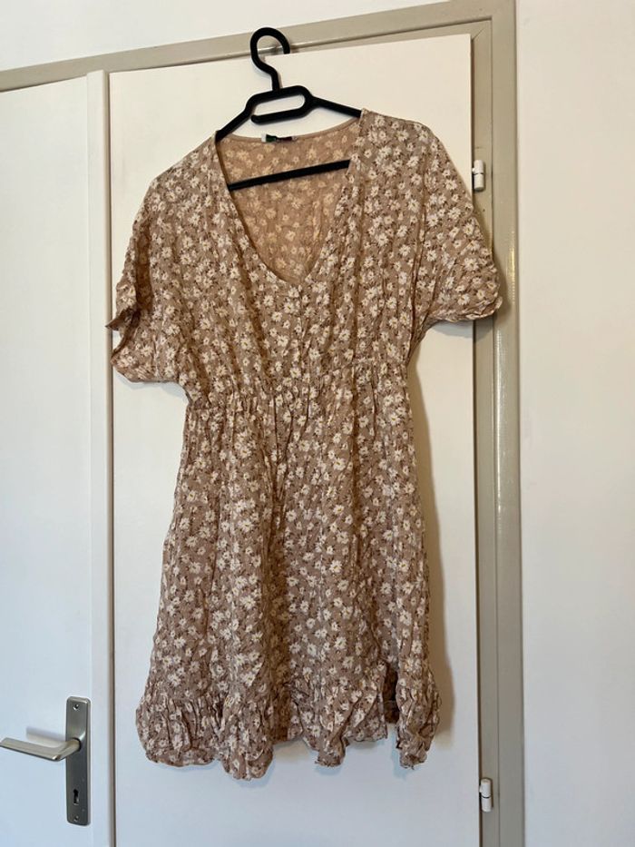 Robe d’été courte col V taille M/L