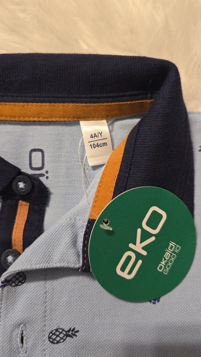 NEUF (non porté) 🏷💙🤩😍 polo mc 4 ans garçon 🏷🤩💙😍 - photo numéro 2