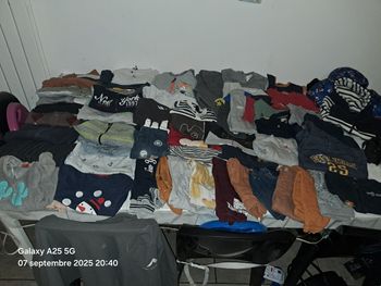 Lot de vêtements