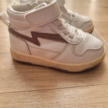 Basket kiabi T 21