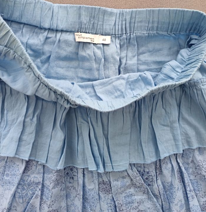 Jupe courte Tout Simplement taille 40 en très bon état - photo numéro 2