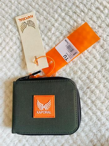 Portefeuille Kaporal Downtown vert militaire