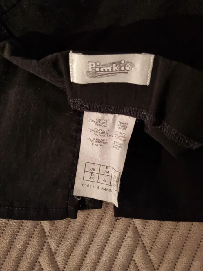 Jupe noir - photo numéro 3