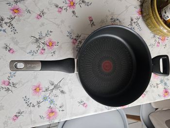 Sauteuse tefal induction