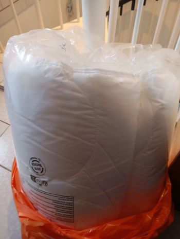 Couette hiver neuve jamais servit