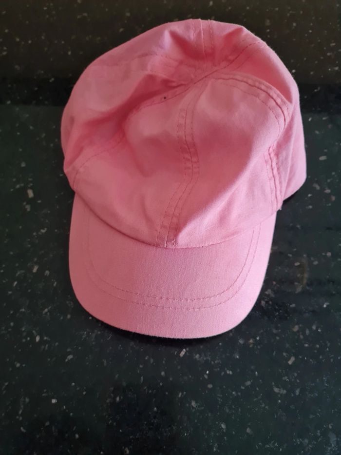 Casquette fille rose 46 cm