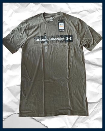T-shirt neuf Under Armour UA Camo Chest Strip SS taille S