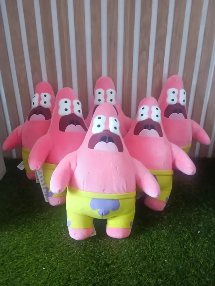 Lot de 6 Patrick bob l'éponge neuf star uniqlo CQFM