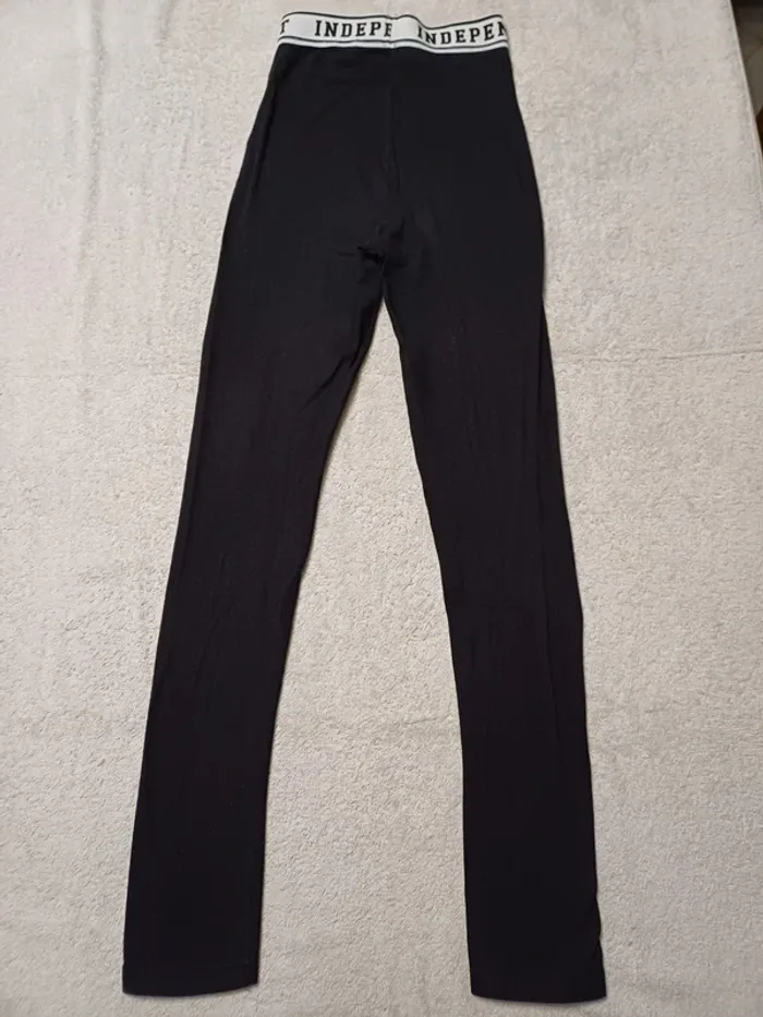 Legging noir XXS Kiabi 12 ans (réf perso G-P40)(familleac72) - photo numéro 2