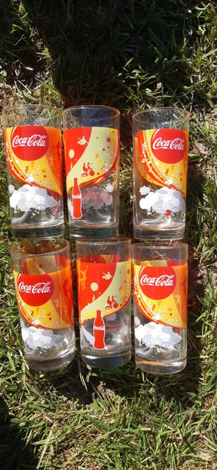verres coca cola multicolore