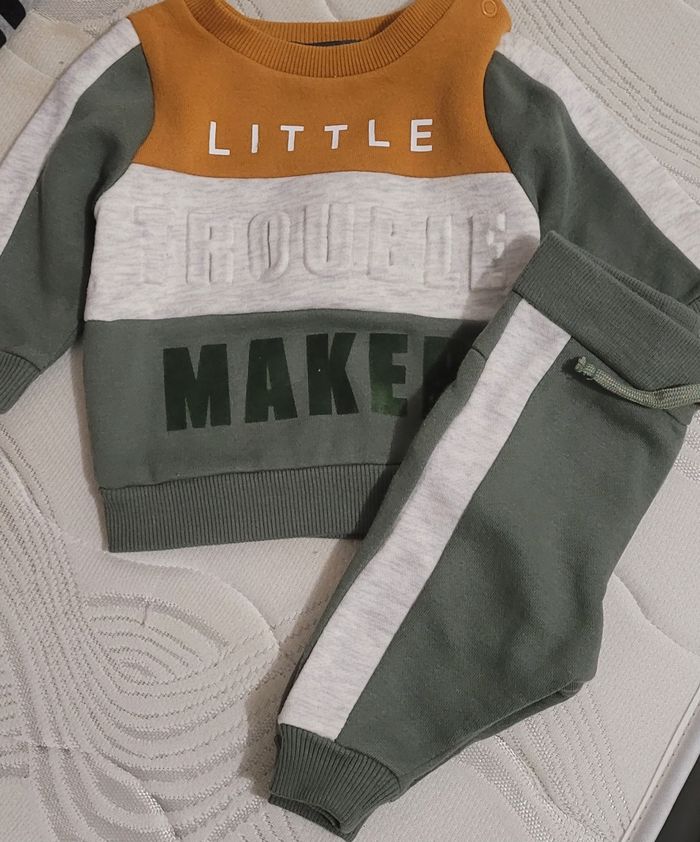 Lot vêtements bébé garçon de 0 à 18 mois  possibilité d'autre photos - photo numéro 4