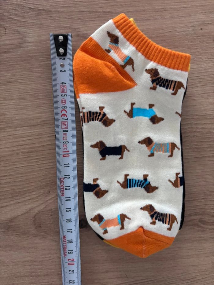 Lot de 3 paires Chaussettes courtes  motif chien teckel hommes femmes - photo numéro 4