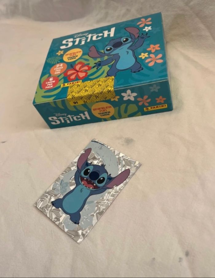 Box panini cartes à collectionner STITCH - photo numéro 2