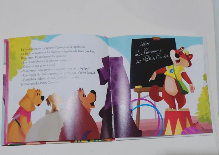 Livre mc do - les chiens aboient la caravane passe - photo numéro 2