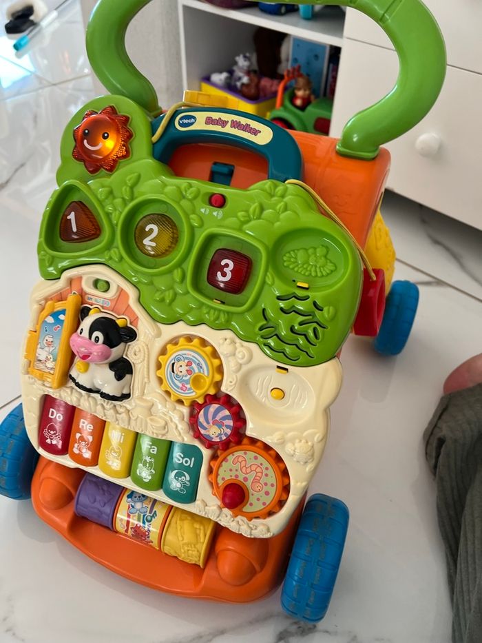 Trotteur bébé - photo numéro 6