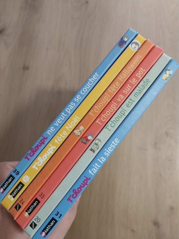 Lot livres T'choupi - photo numéro 2