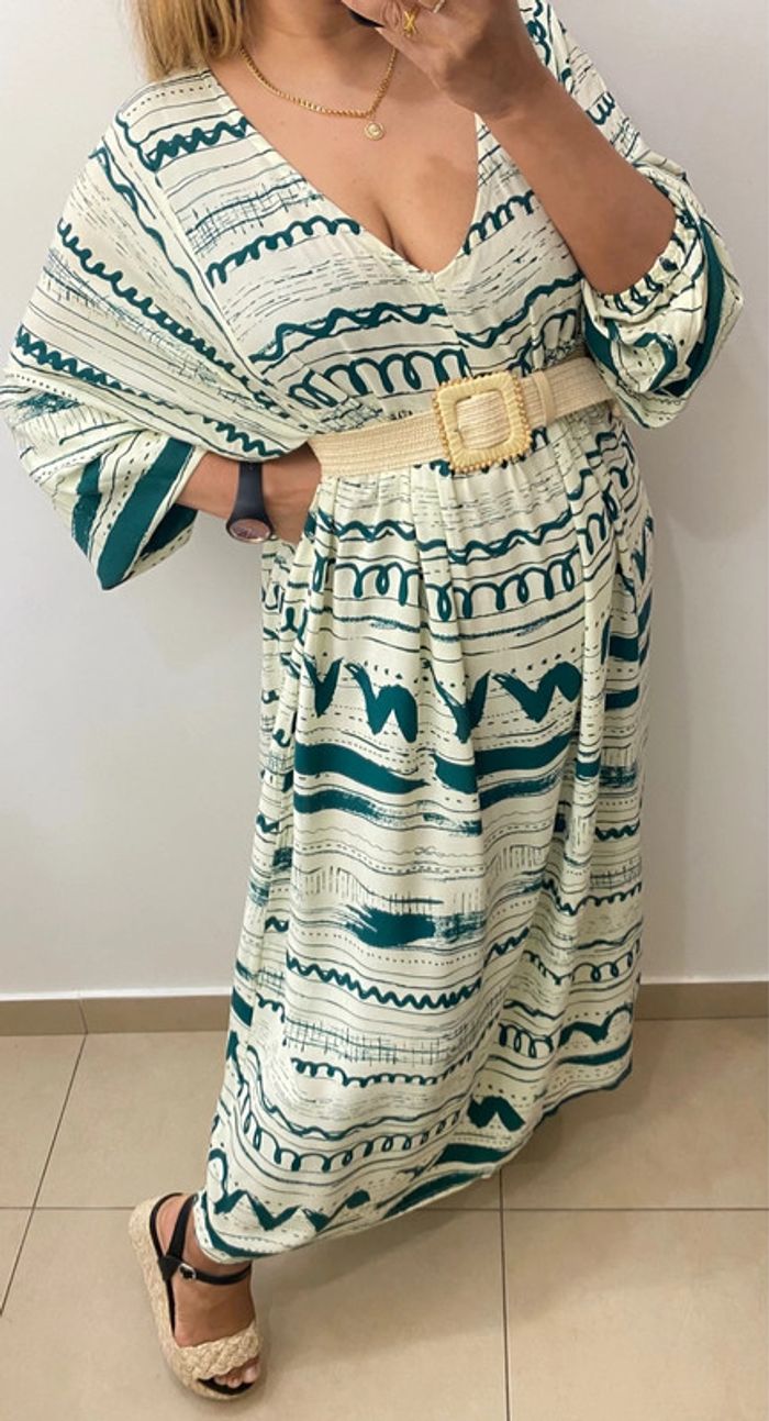 Jolie Robe longue Légère Fluide Imprimée Taille Unique - photo numéro 8