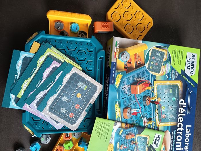 Jeu laboratoire électronique neuf - photo numéro 3