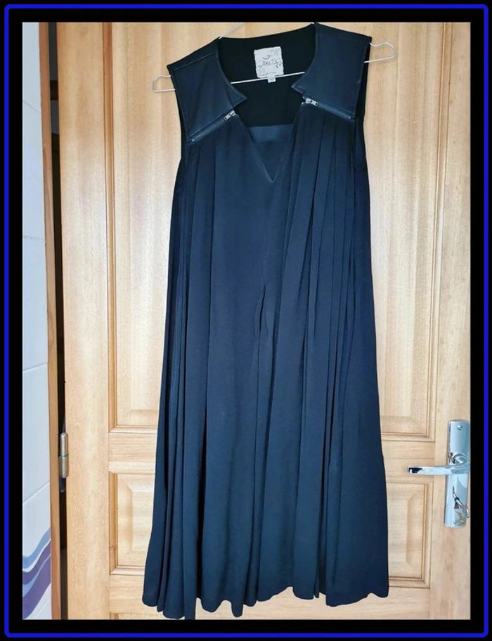 Robe noire