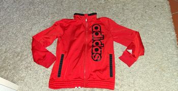 Gilet Adidas garçon ou fille mixte 7 / 8 ans Adidas rouge et noir