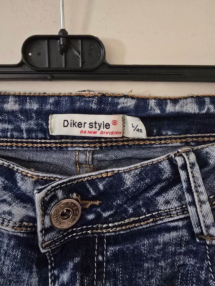 Jeans a trou - photo numéro 3