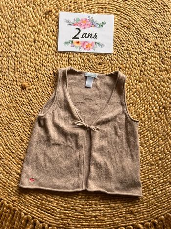 Gilet fin sans manches obaibi 2 ans