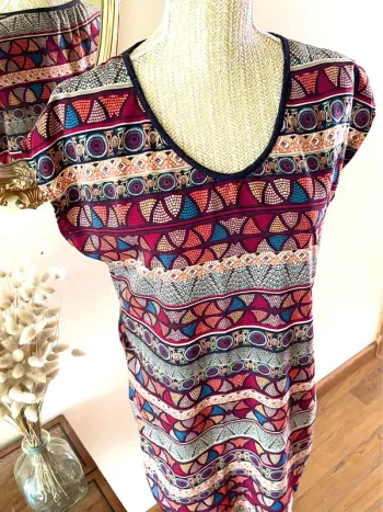 Tunique Hypnotisante à Imprimé Coloré – Miss Glammy – Taille Unique