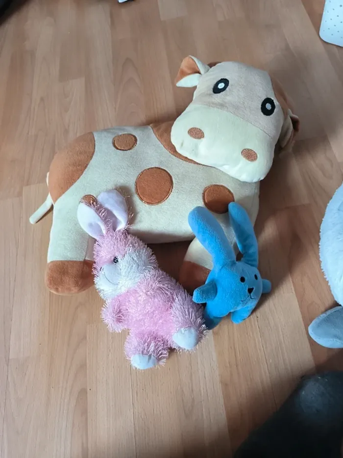 Lot de 4 peluches
