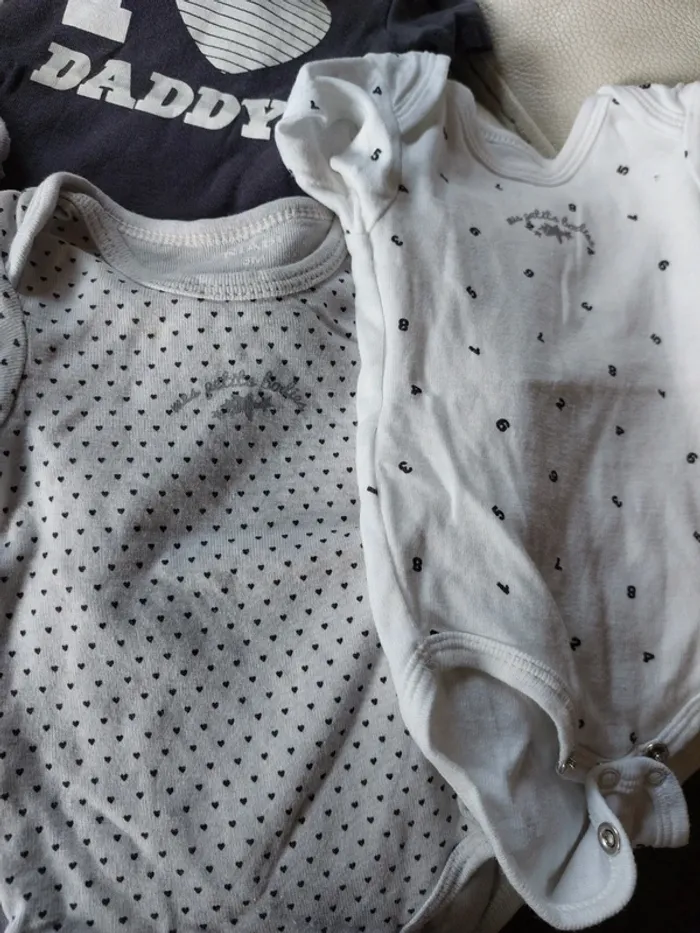 Lot de 7 articles vêtements bébé 3 mois - photo numéro 7