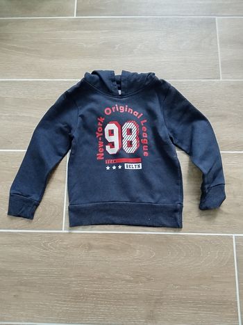 Sweat à capuche 