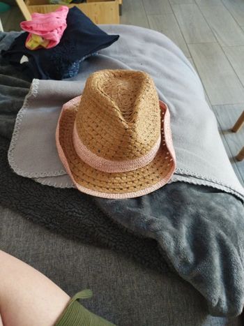 Chapeau
