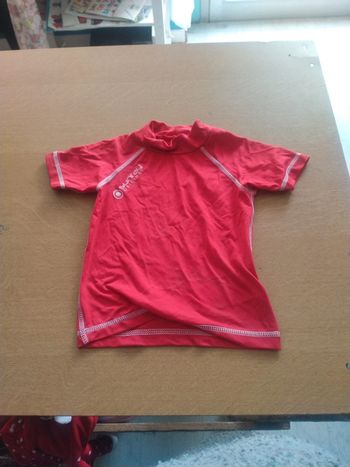 T-shirt 2/4 ans 98/104 cm