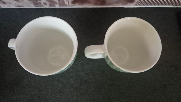 Lot de 2 tasses vert et blanc - photo numéro 2