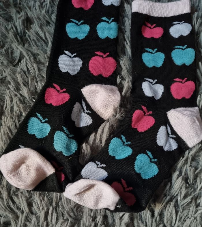 Lot 4 paires de chaussettes 35-38 - photo numéro 3