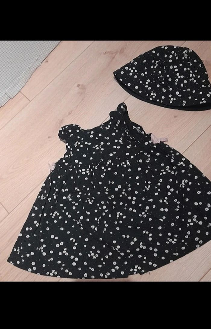 Robe DPAM 6 mois avec chapeau marguerite ete printemps