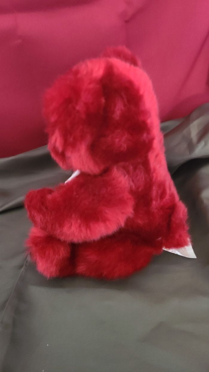 Ours en peluche vintage DanDee en velours rouge avec cœur - photo numéro 5