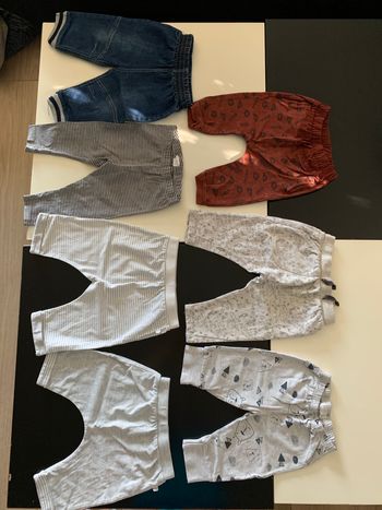 Lot de 7 pantalons légers 6 mois