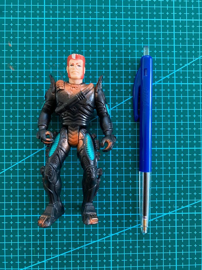 Figurine Aliens - Space Marine Atax - Kenner Fox 1993 AVP vintage toys Hasbro 90s