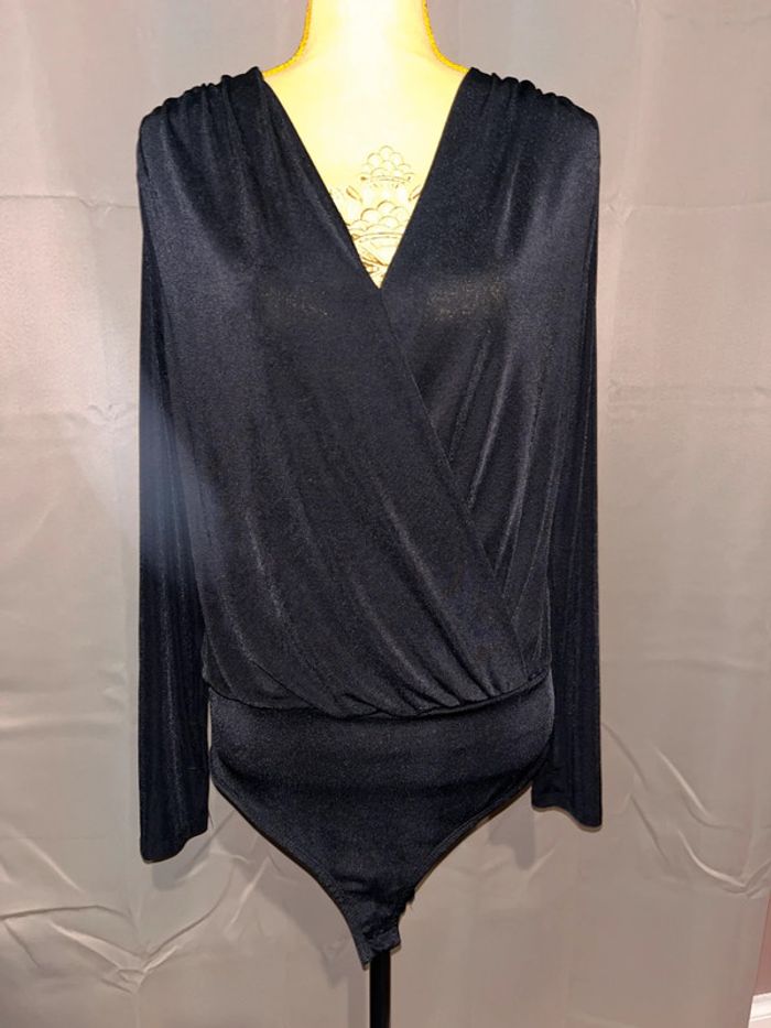 Body cache cœur kiabi taille L noir