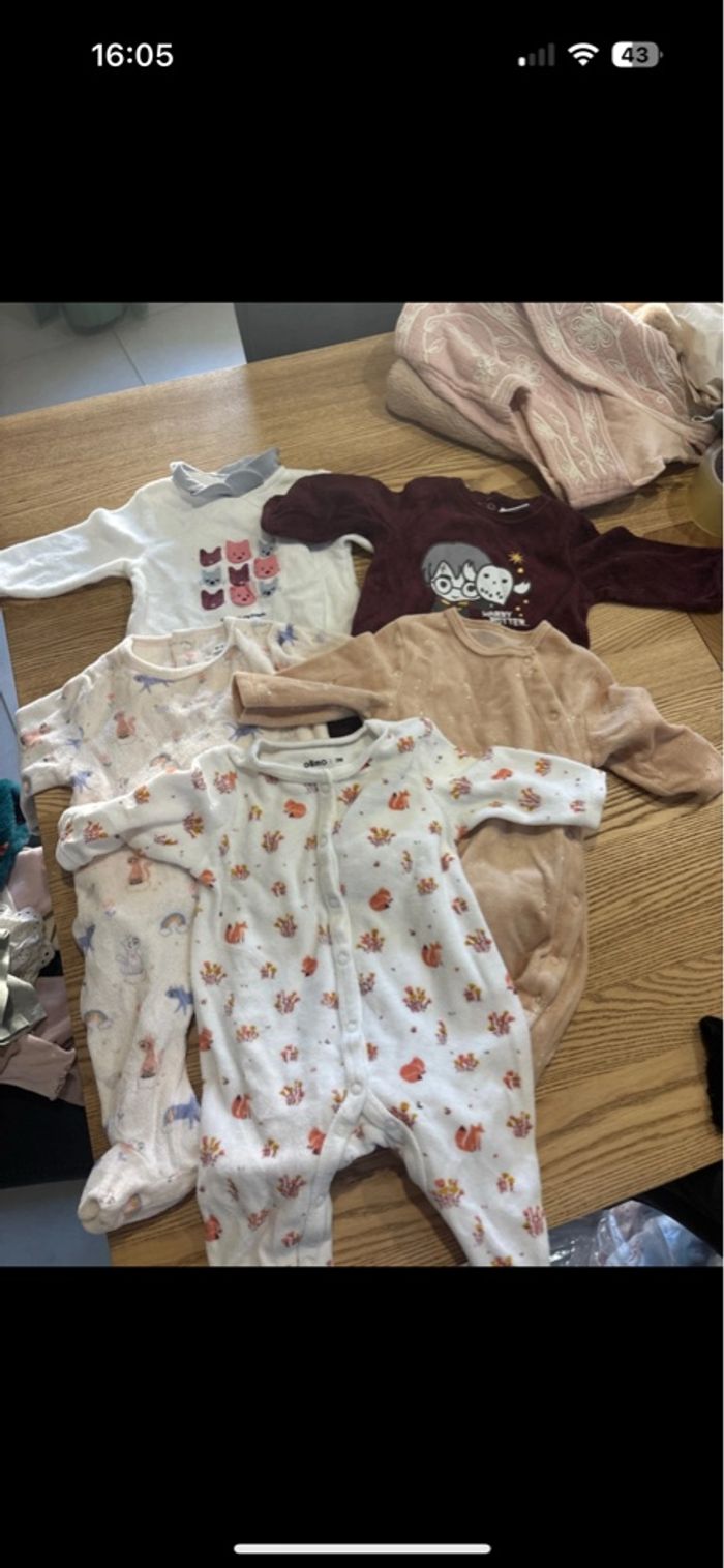 Lot de 5 pyjamas bébé fille